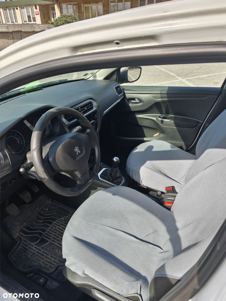 Peugeot 301 - 7
