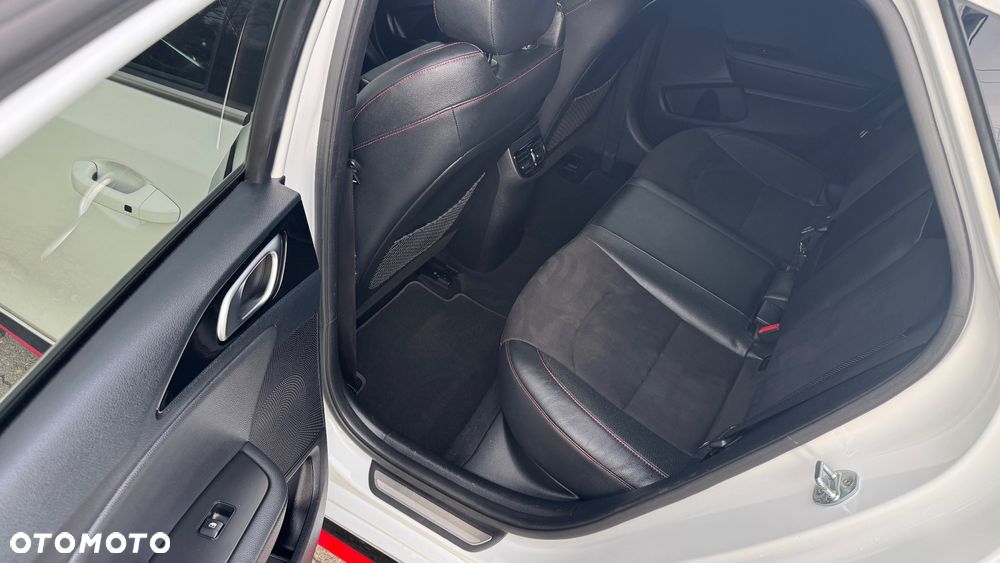 Kia ProCeed 1.6 T-GDI DCT7 OPF GT - 12