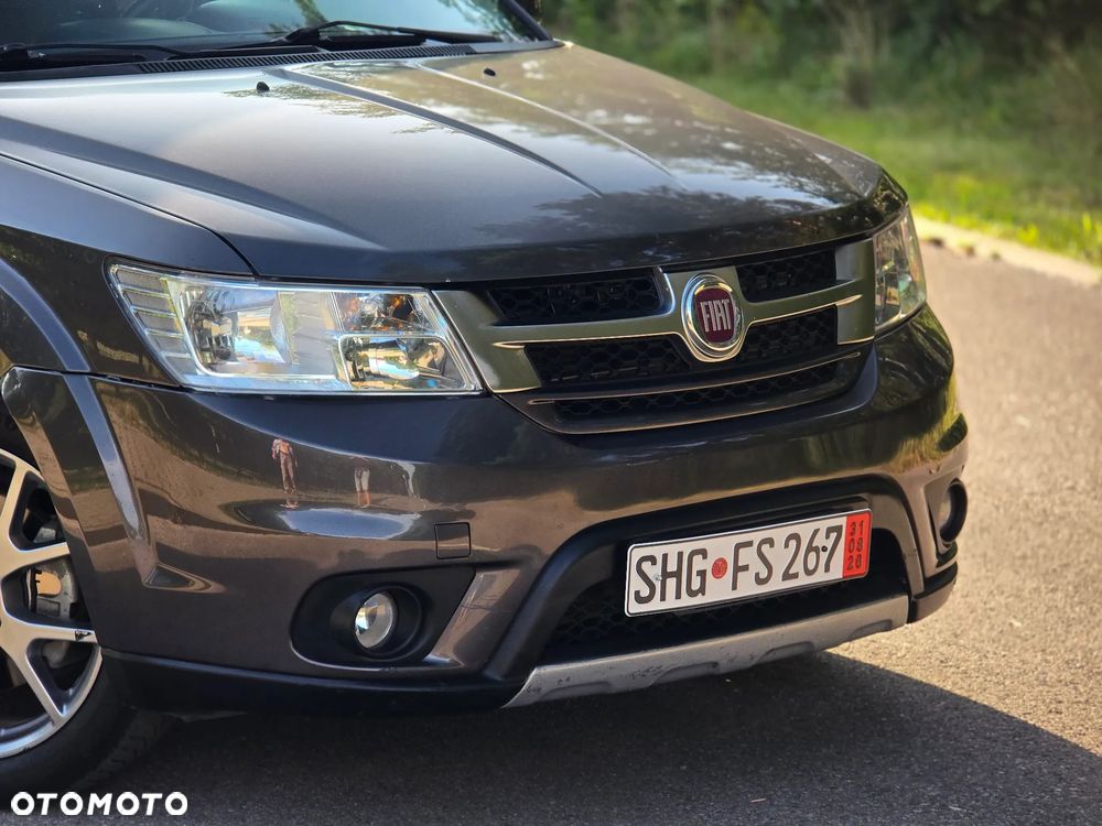 Fiat Freemont 2.0 Multijet Lounge AWD - 34