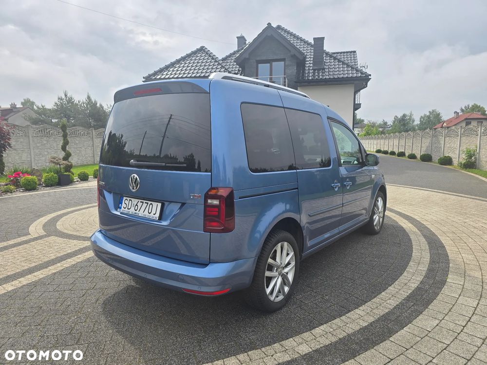 Volkswagen Caddy 2.0 TDI Comfortline DSG - 10