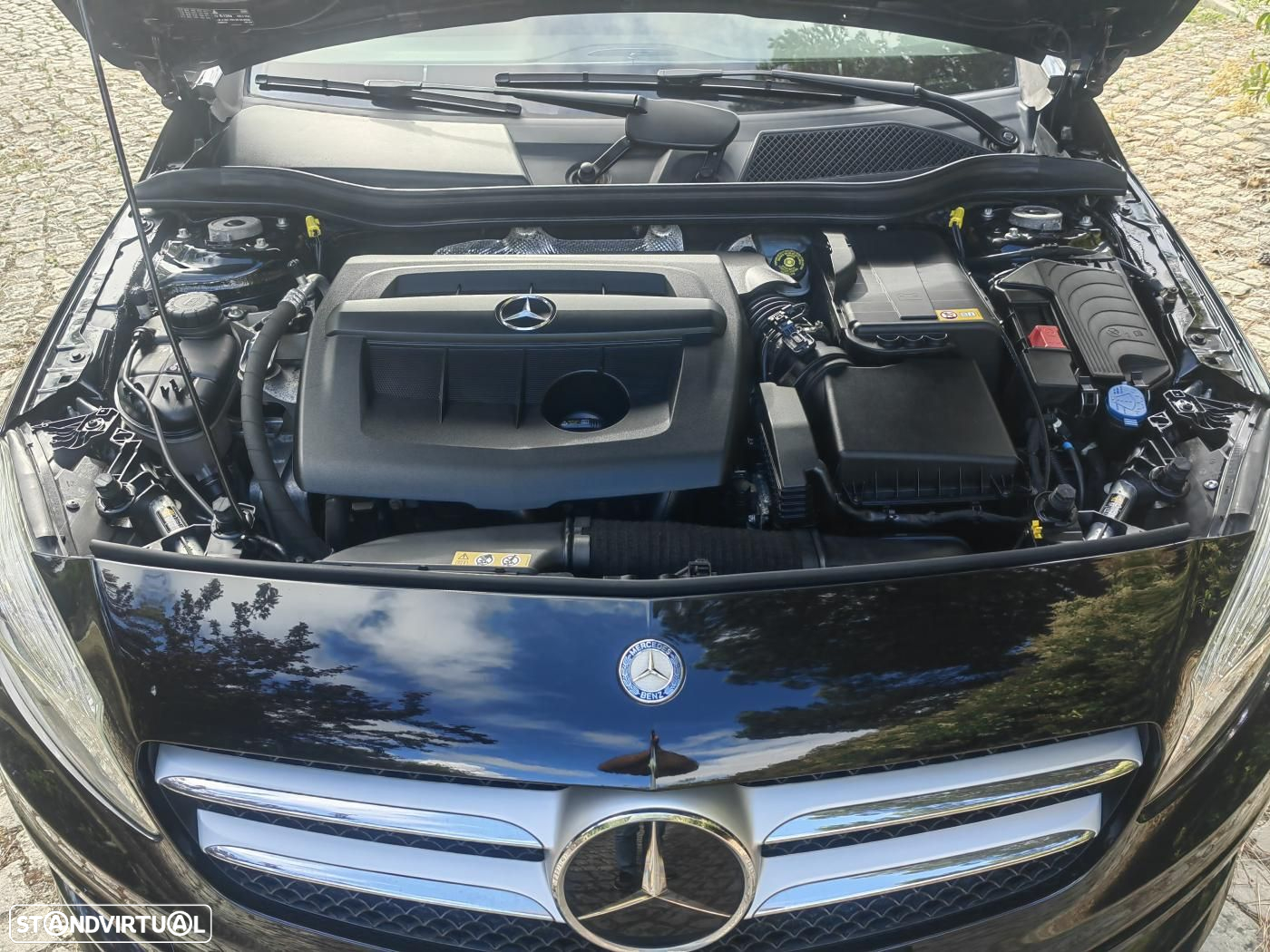 Mercedes-Benz A 180 d AMG Line - 18