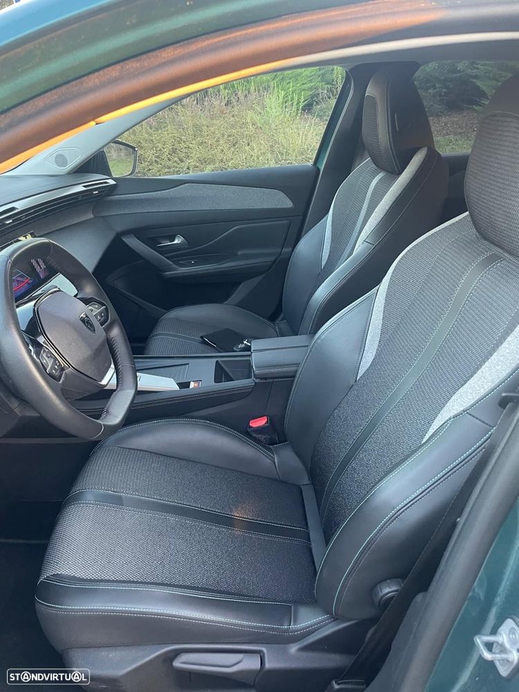 Peugeot 308 SW 1.6 Hybrid Allure e-EAT8 - 29