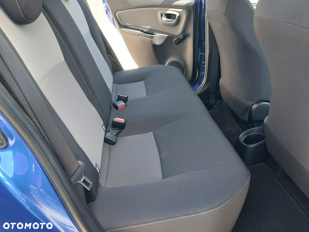 Toyota Yaris 1.5 Premium - 14