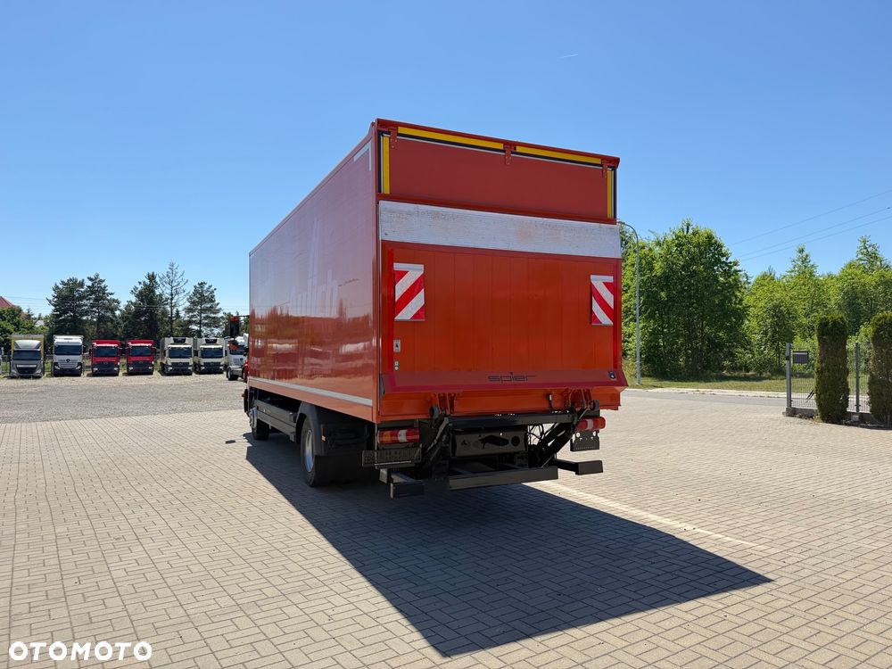 Mercedes-Benz ATEGO - 9