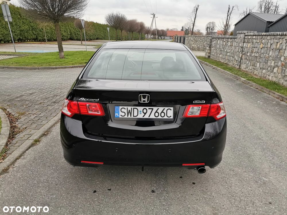 Honda Accord 2.0 Elegance - 12