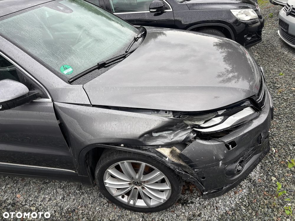 Volkswagen Tiguan 2.0 TDI DPF 4Motion DSG Sport & Style - 4