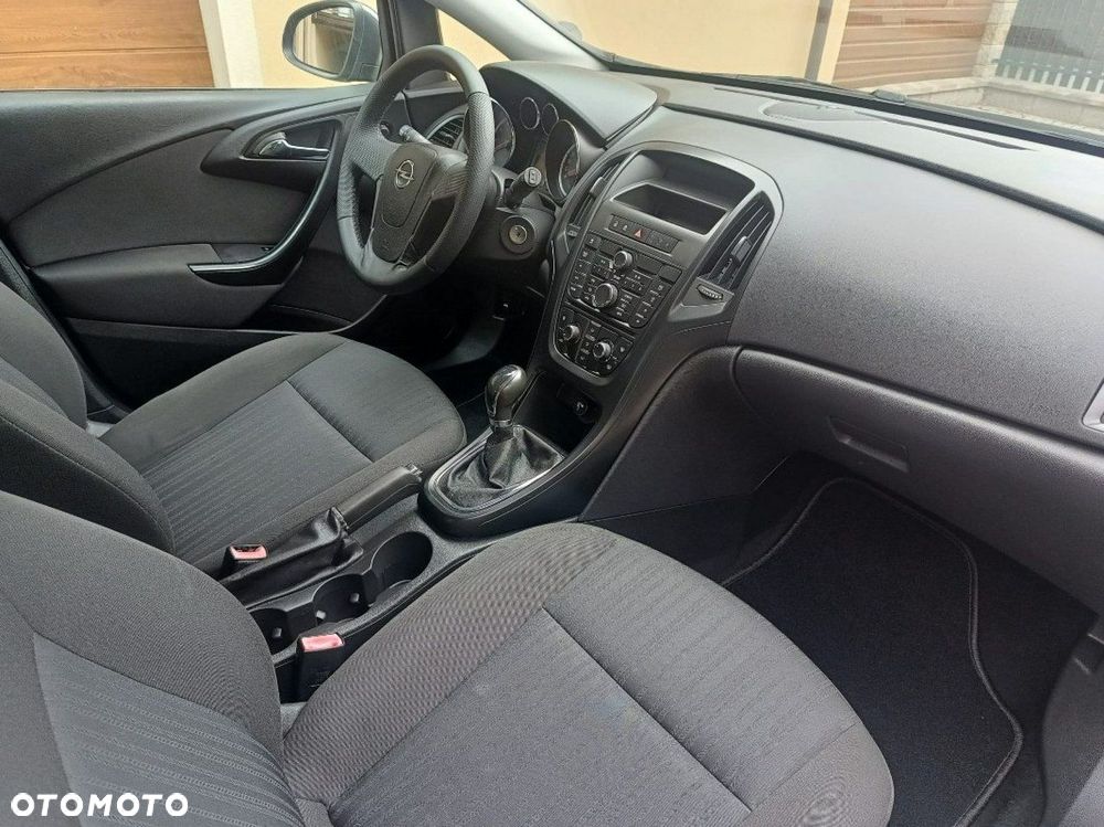 Opel Astra - 12