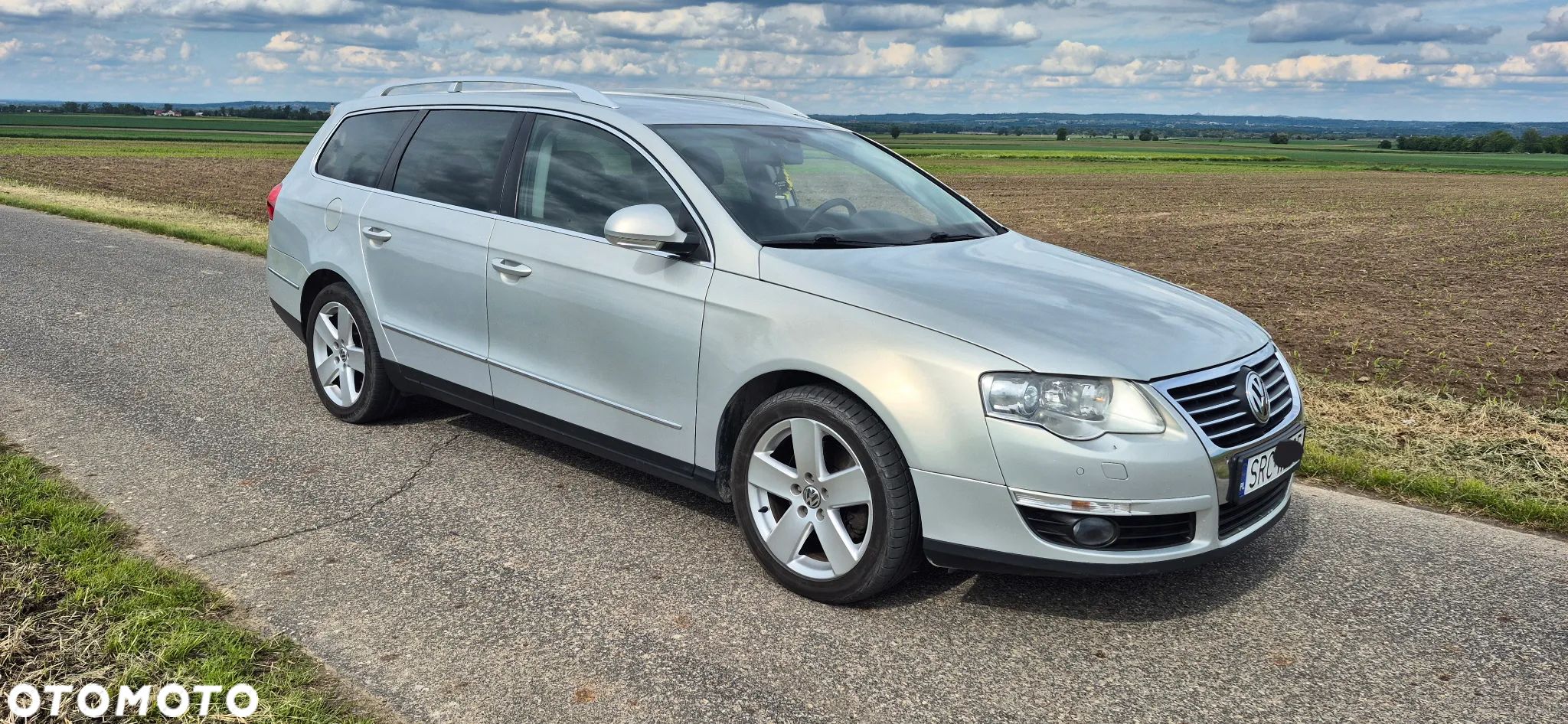 Volkswagen Passat 2.0 TDI DPF Highline - 1