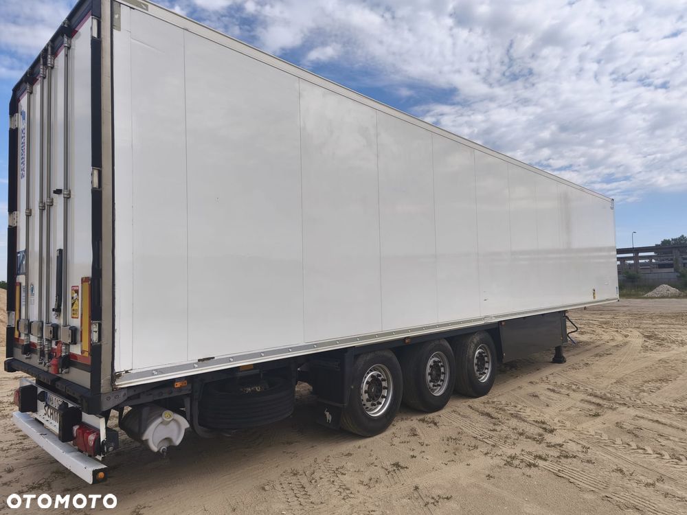 Schmitz Cargobull SKO 24/L - 8