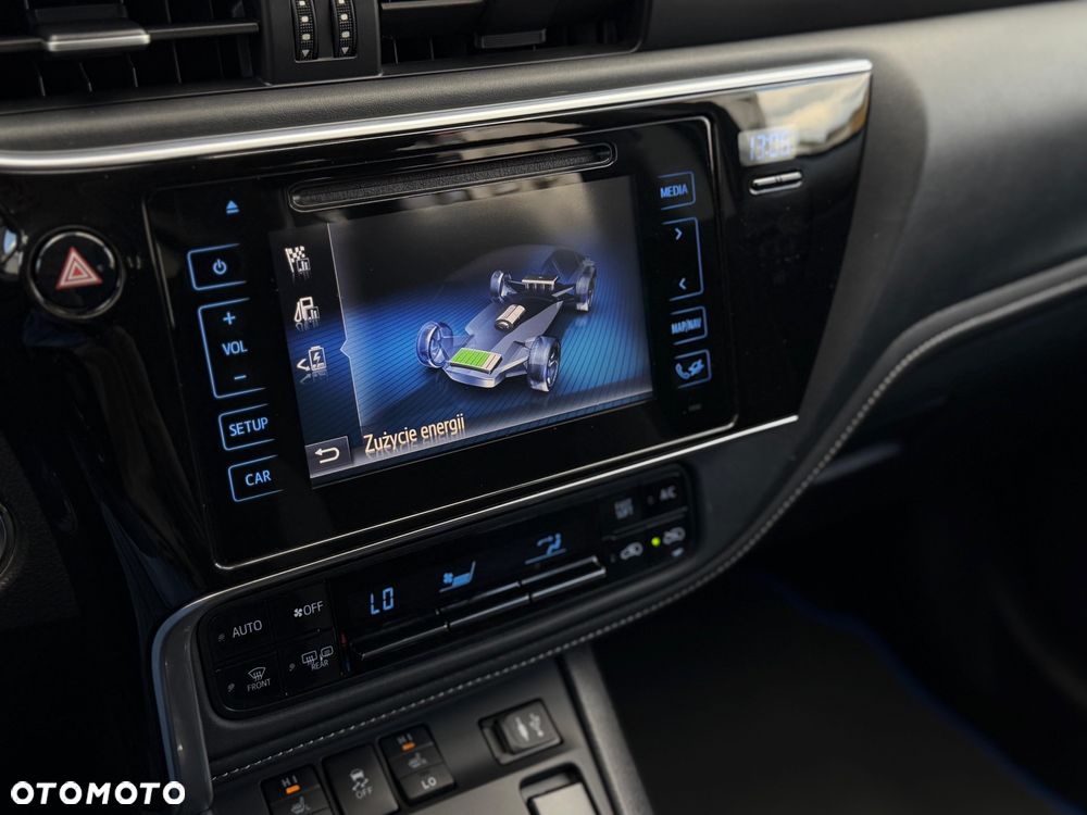 Toyota Auris - 14