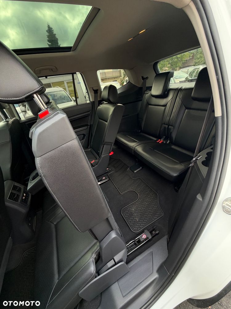Volkswagen Atlas - 11