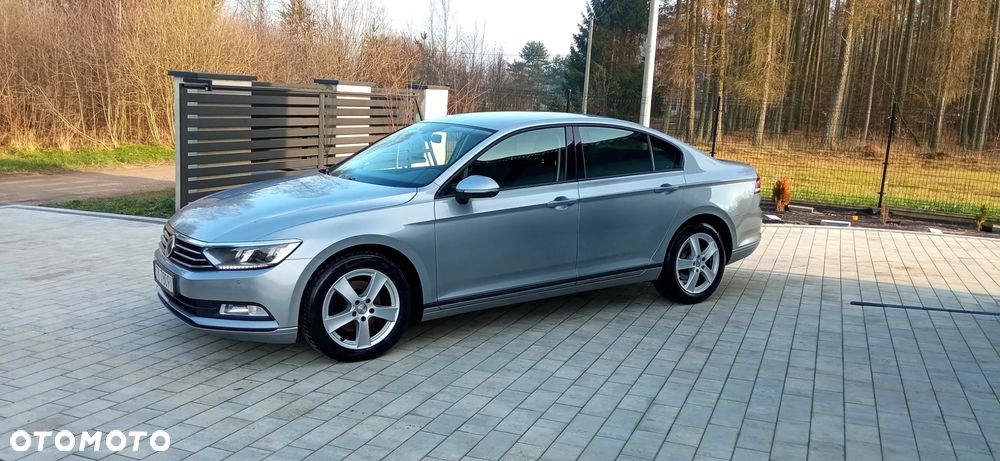 Volkswagen Passat - 3