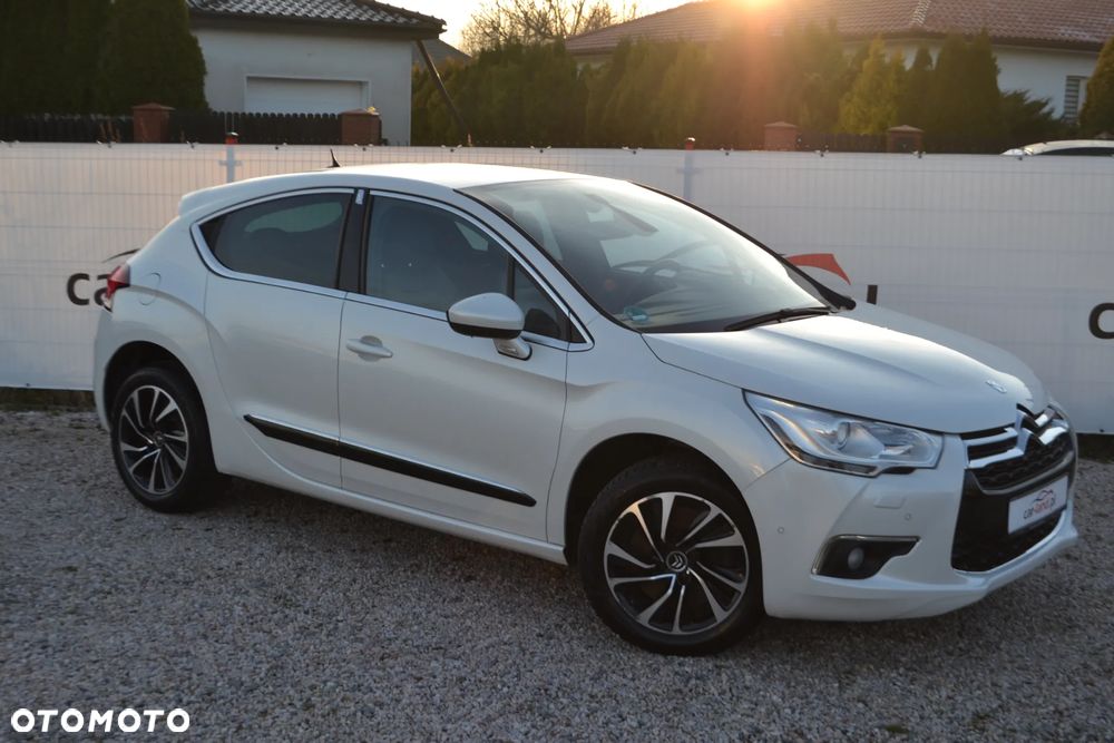 Citroën DS4 THP 200 SportChic - 2