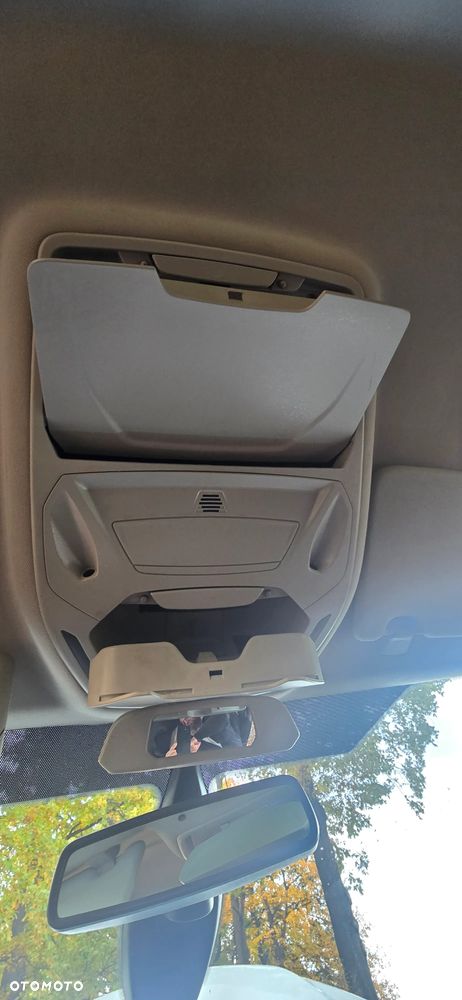 Ford S-Max 2.0 TDCi DPF Titanium - 22