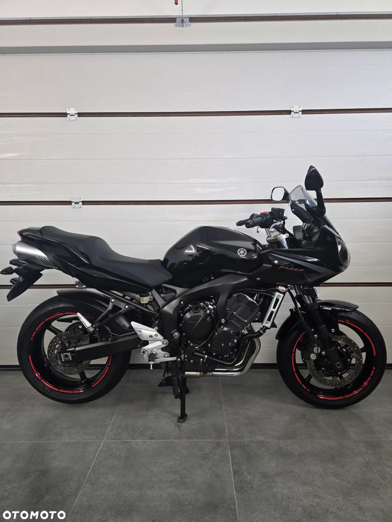 Yamaha FZ6 - 1