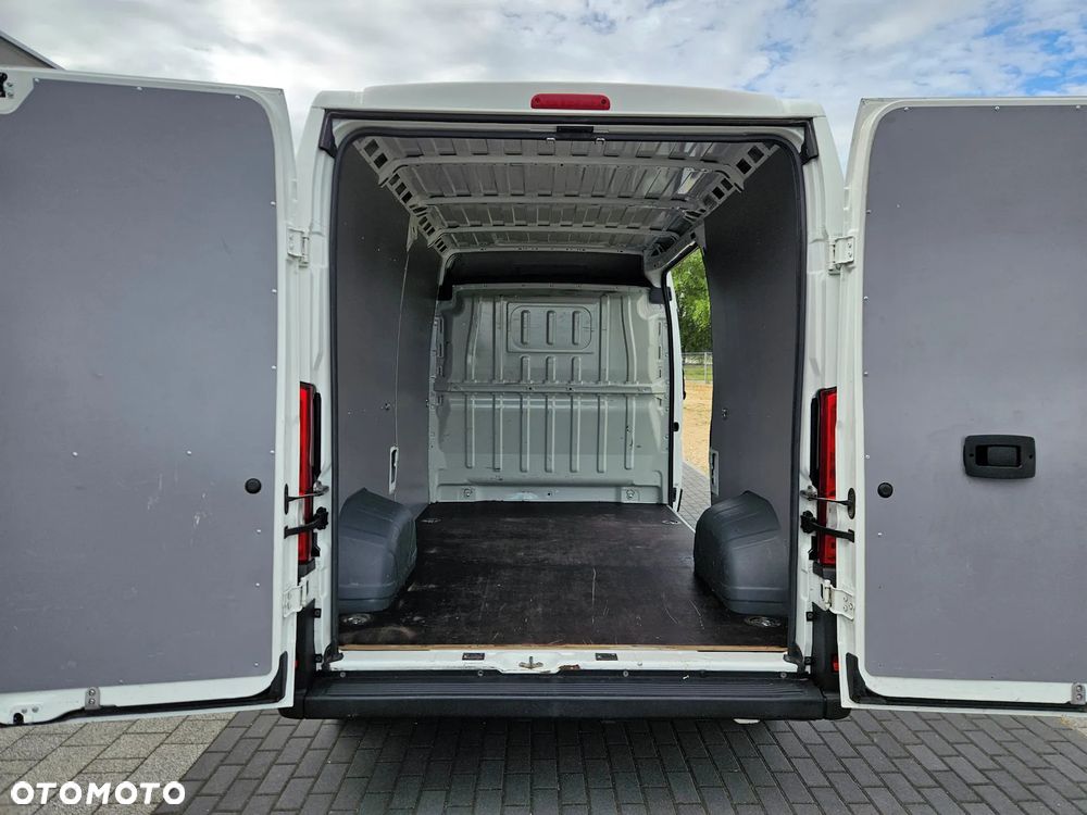 Peugeot BOXER L2H2 2.2HDI 140KM - 24