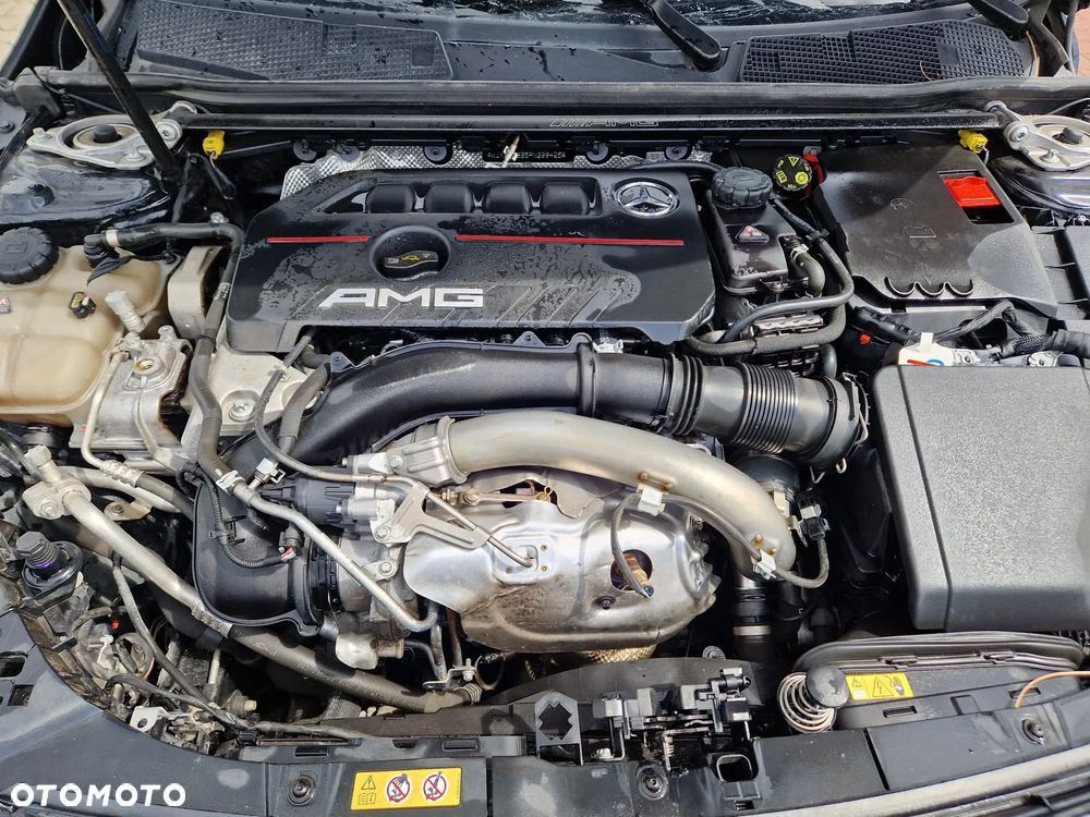 Mercedes-Benz CLA AMG 35 4-Matic 7G-DCT - 21