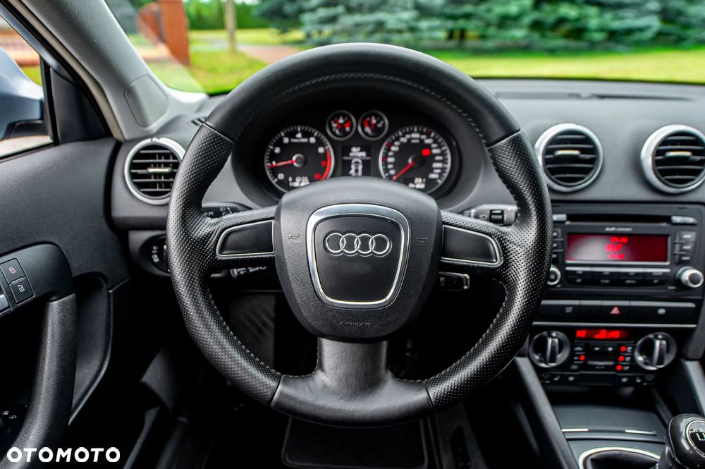 Audi A3 Sportback 1.6 Ambition - 26