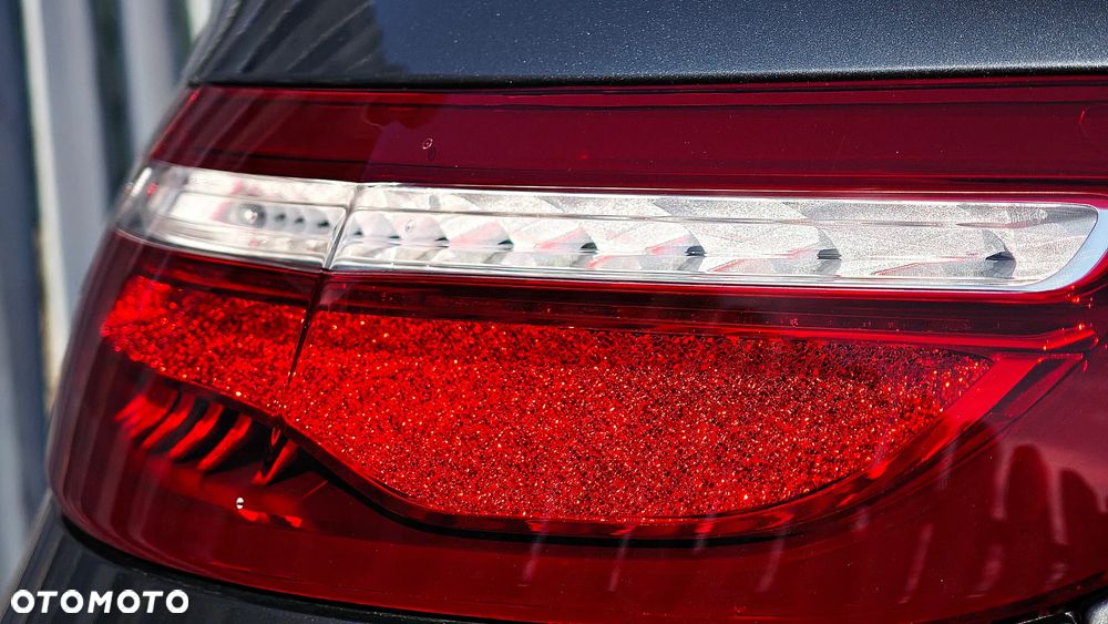 Mercedes-Benz Klasa E 200 4-Matic 9G-TRONIC - 17