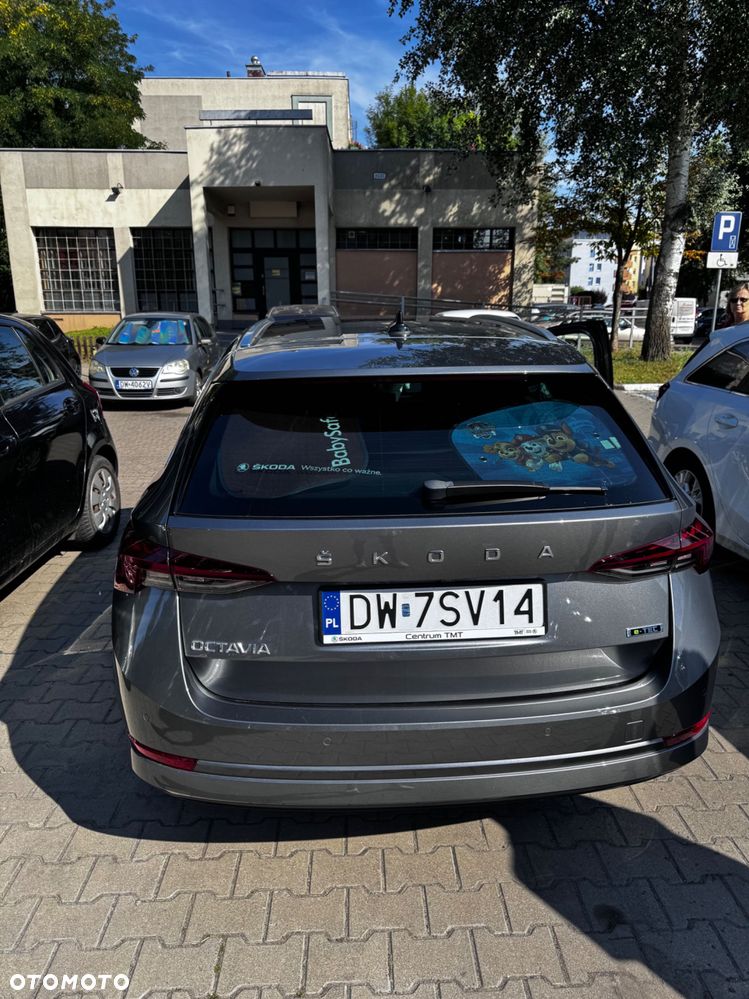 Skoda Octavia 2022 photo 2