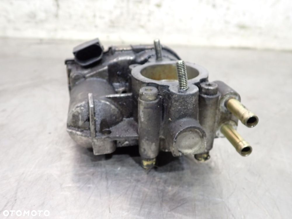 PRZEPUSTNICA OPEL CORSA C  9157512 - 4