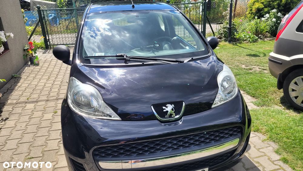 Peugeot 107 1.0 Happy - 1