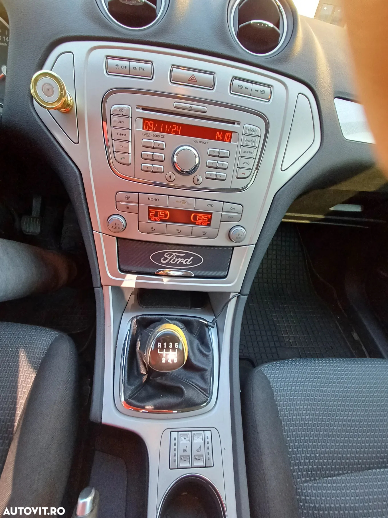 Ford Mondeo 1.8 TDCi Ambiente - 22