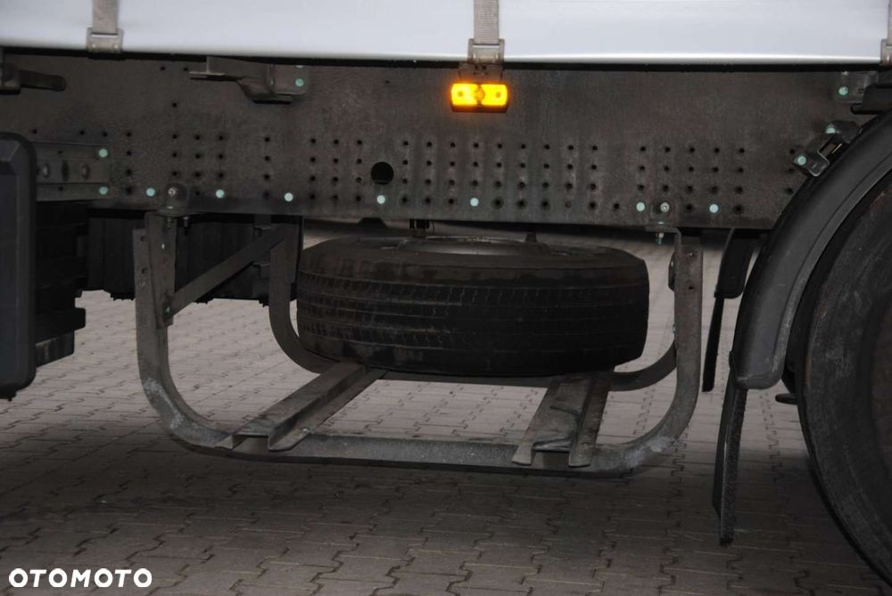 Schmitz Cargobull Kurtyna, podnoszona oś, kosz paletowy - 17