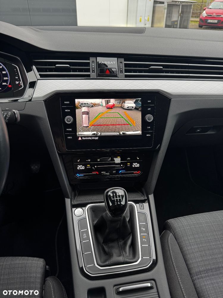 Volkswagen Passat 2.0 TDI EVO Business - 12