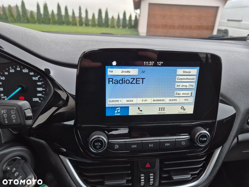 Ford Fiesta 1.0 EcoBoost S&S TREND - 32