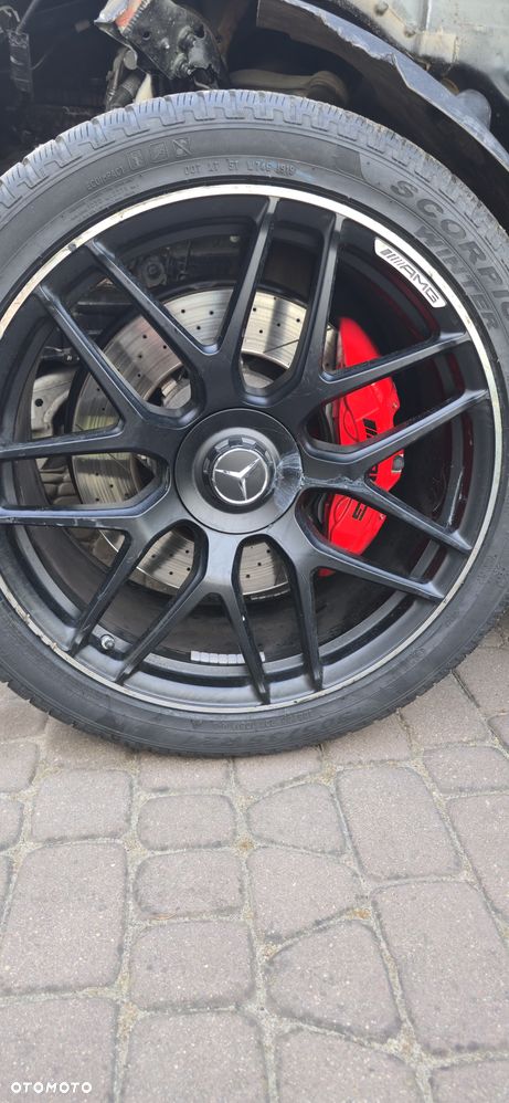 Mercedes-Benz AMG GT 43 4-Matic+ - 30