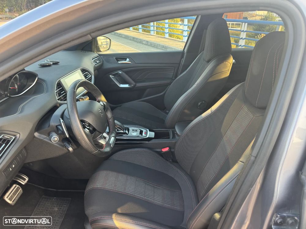 Peugeot 308 PureTech 130 EAT6 Stop & Start GT-Line Edition - 11