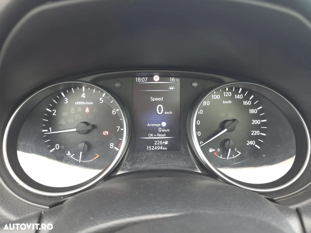 Nissan Qashqai 1.3 157CP 2WD N-Connecta - 13