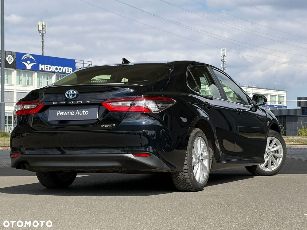 Toyota Camry 2.5 Hybrid Comfort CVT - 16