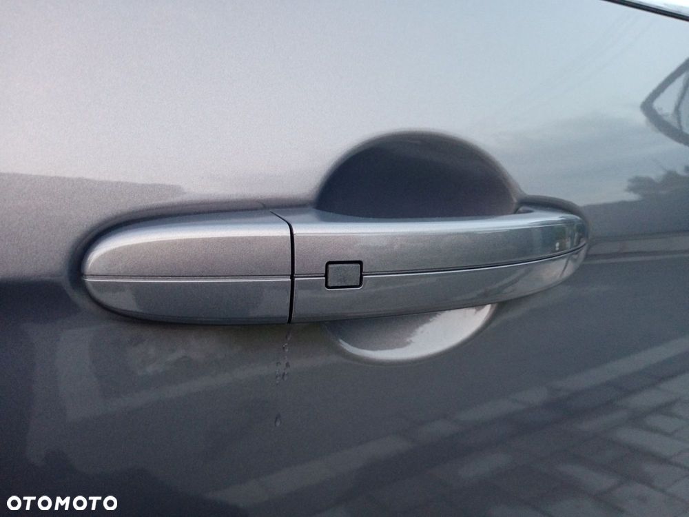 Ford S-Max 2.0 TDCi DPF Titanium - 32