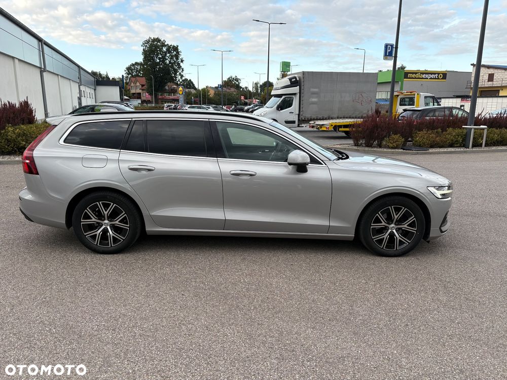 Volvo V60 B4 D Core - 7