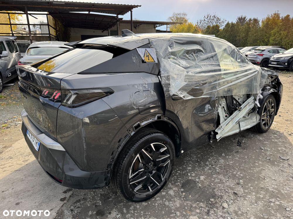 Peugeot 3008 1.2 PureTech mHEV Allure Pack S&S e-DCS6 - 29