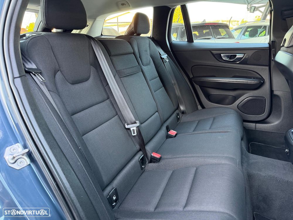 Volvo V60 2.0 D3 - 14