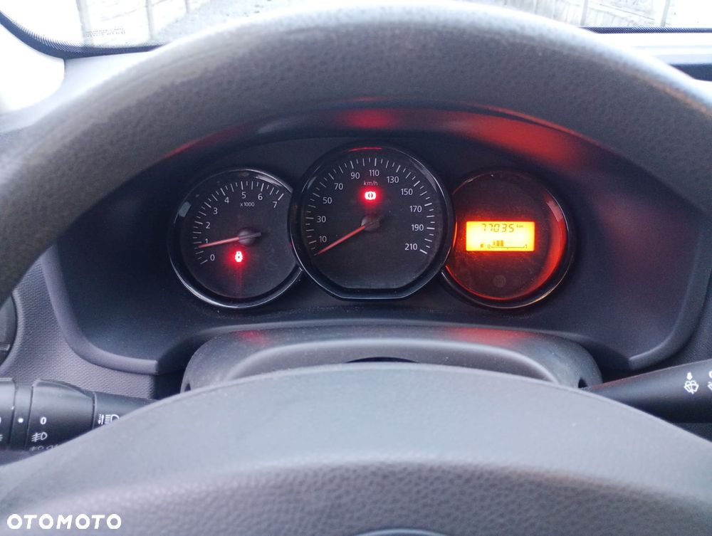 Dacia Sandero 1.2 16V 75 Essentiel - 12