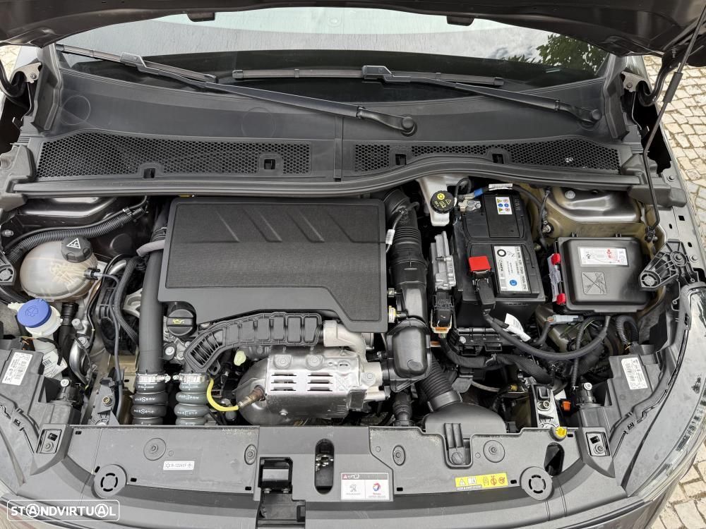 Peugeot 208 1.2 PureTech Active Pack - 22