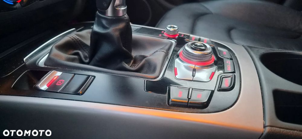 Audi A4 Avant 2.0 TDI DPF Attraction - 30