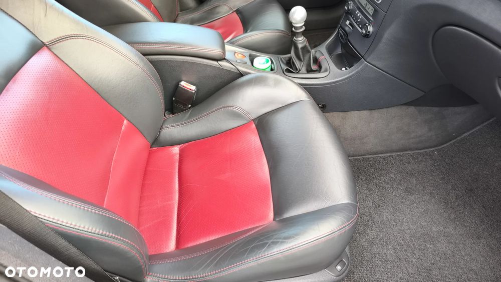 Renault Laguna II 2.0 GT Turbo - 4