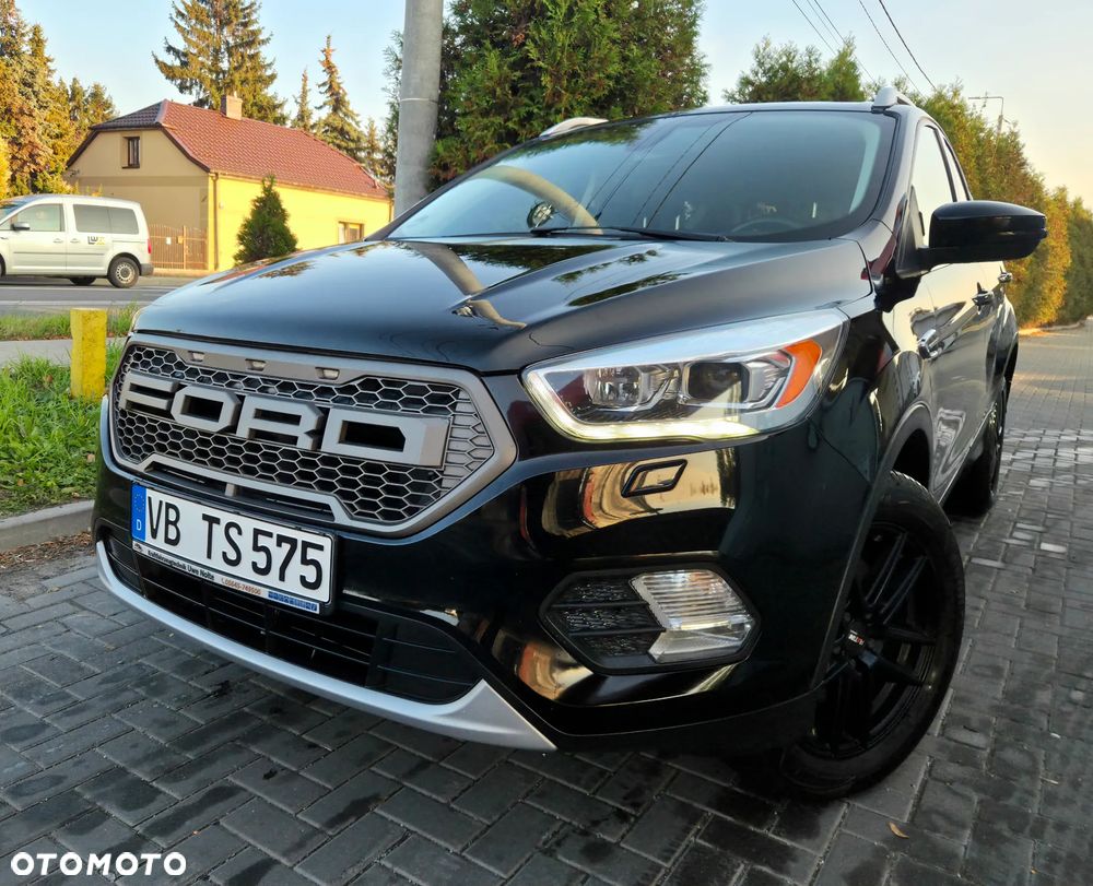 Ford Kuga 2.0 TDCi 2x4 Titanium - 2