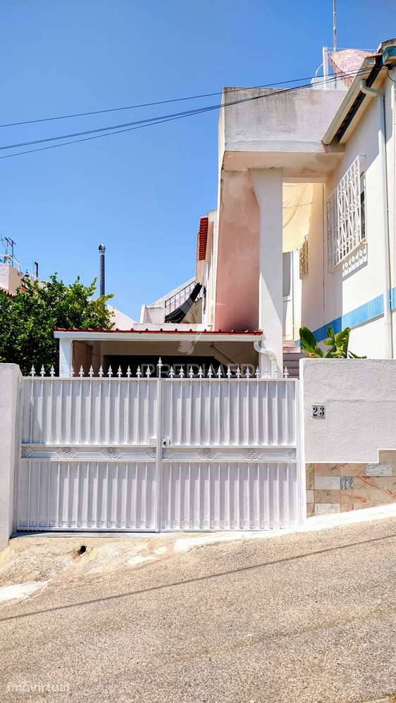 Moradia T3 no Parchal-Lagoa - Grande imagem: 4/21