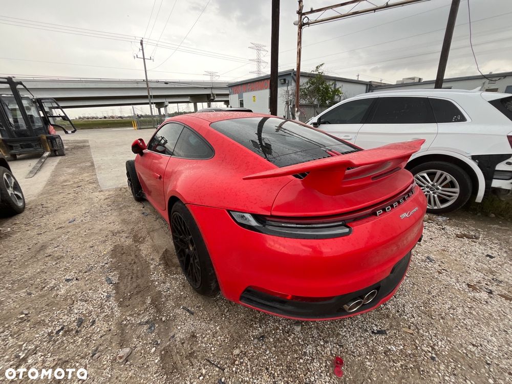 Porsche 911 Carrera PDK - 3
