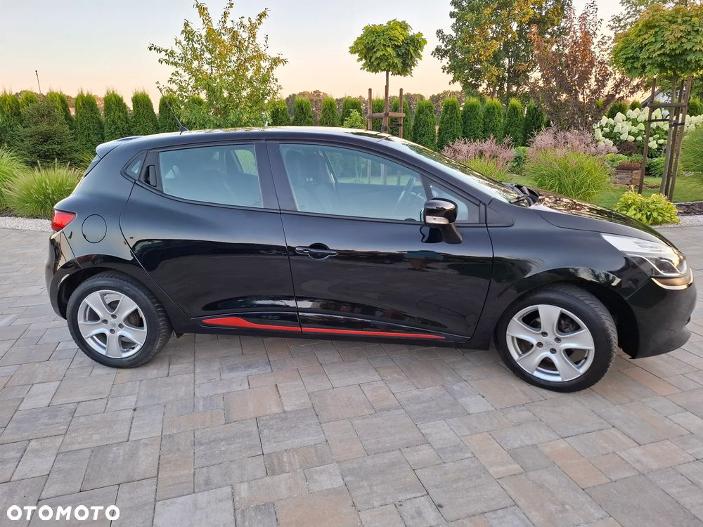 Renault Clio TCe 90 Dynamique - 23