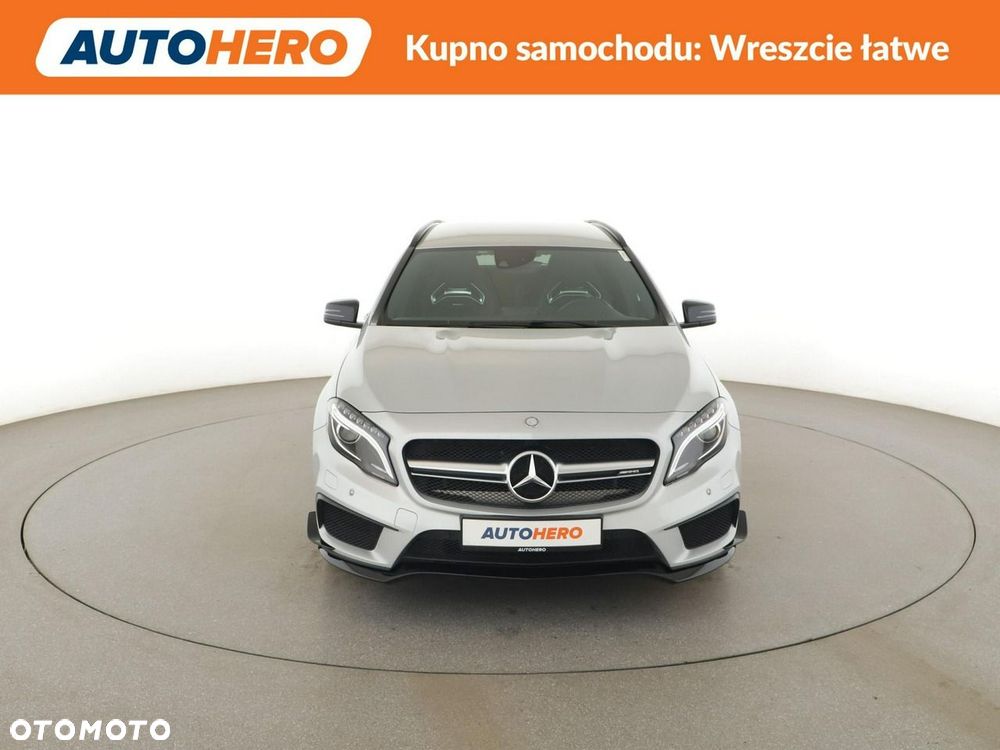 Mercedes-Benz GLA 45 AMG 4-Matic - 12