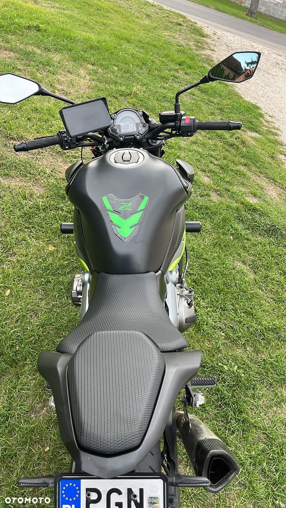 Kawasaki Z 900 - 7