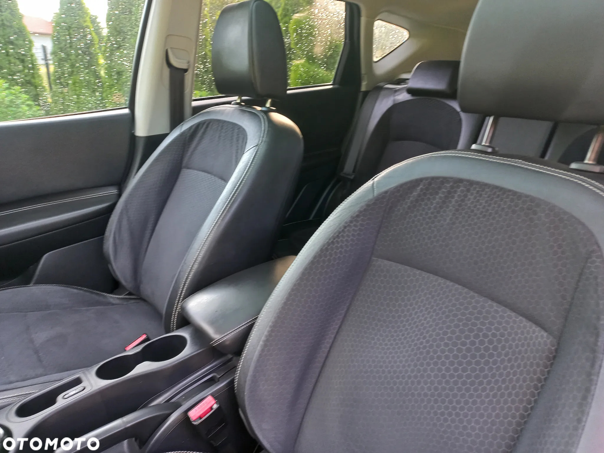 Nissan Qashqai 2.0 360 - 27