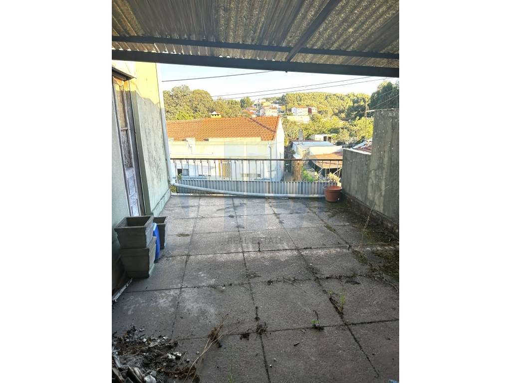 Prédio com propriedade total Centro de Milheiros (460 m²) - Grande imagem: 5/6